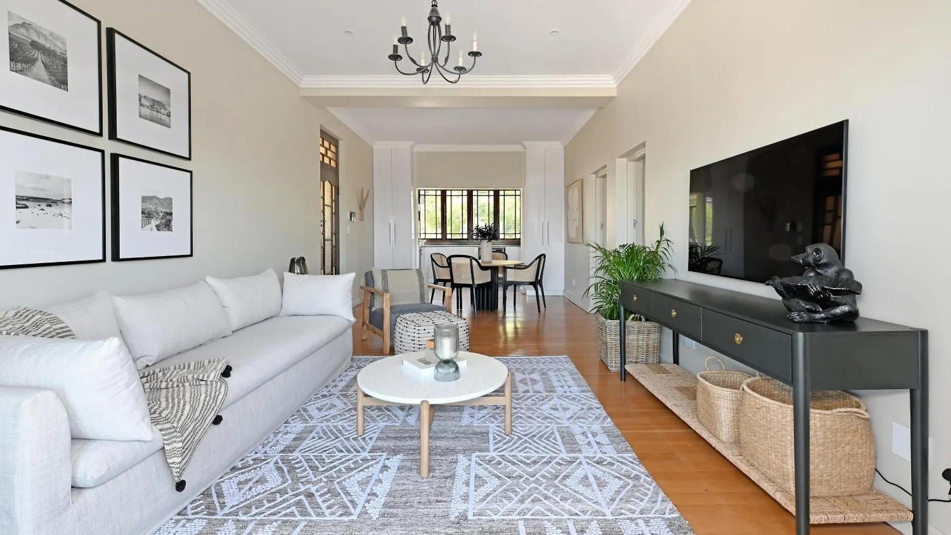 Stylish 2 Bedroom Ensuite Apt With Beautiful Views Ciudad del Cabo Apartamento