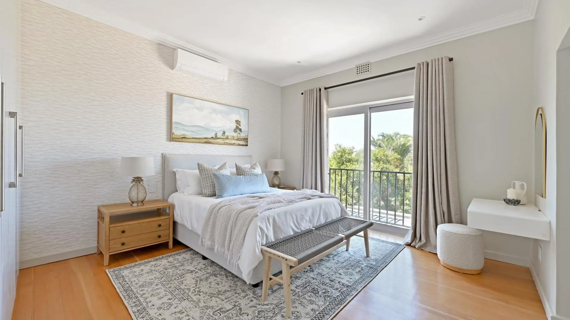 Stylish 2 Bedroom Ensuite Apt With Beautiful Views ケープタウン 0*,